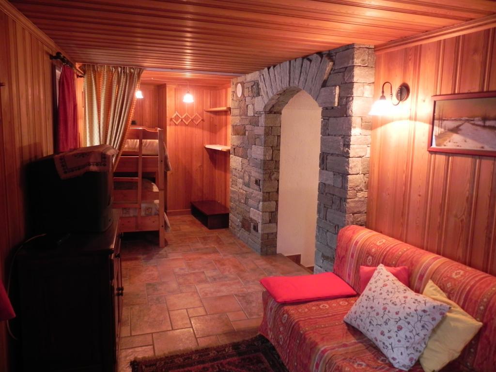 Le Vieux Rascard Chambres D'Hotes Чамполук Стая снимка