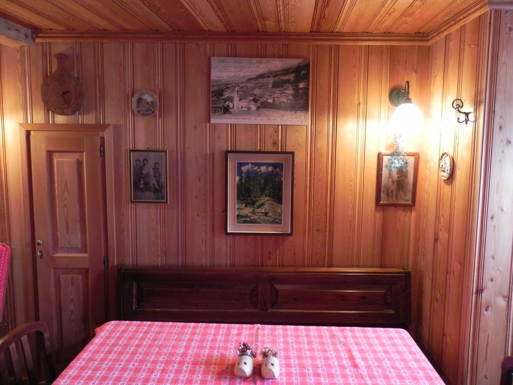 Le Vieux Rascard Chambres D'Hotes Чамполук Екстериор снимка